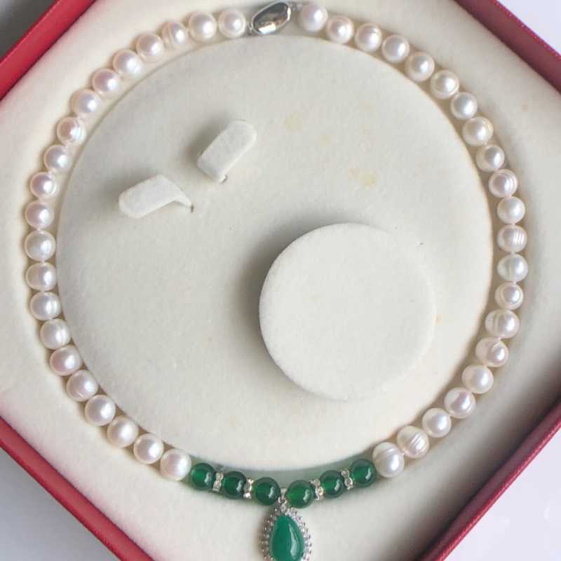 Pearl Trim Chain - 2023ใหม่สร้อยคอไข่มุกน้ำจืดธรรมชาติแบบคลาสสิกสำหรับปกแฟชั่นสำหรับผู้หญิงเครื่องประดับย้อนยุคชื่อใหญ่